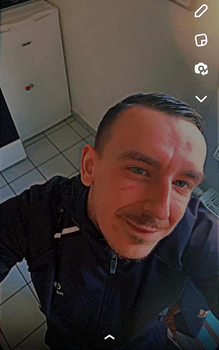 Profil de Kalani, 22 ans, Rencontre gay à Jakobsbad (Appenzell Rhodes-Intérieures)