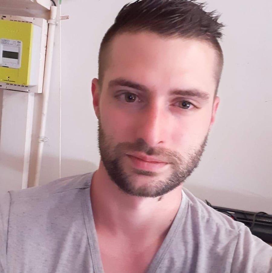 Profil de Gustin, 25 ans, Rencontre gay à Untervaz (Grisons)