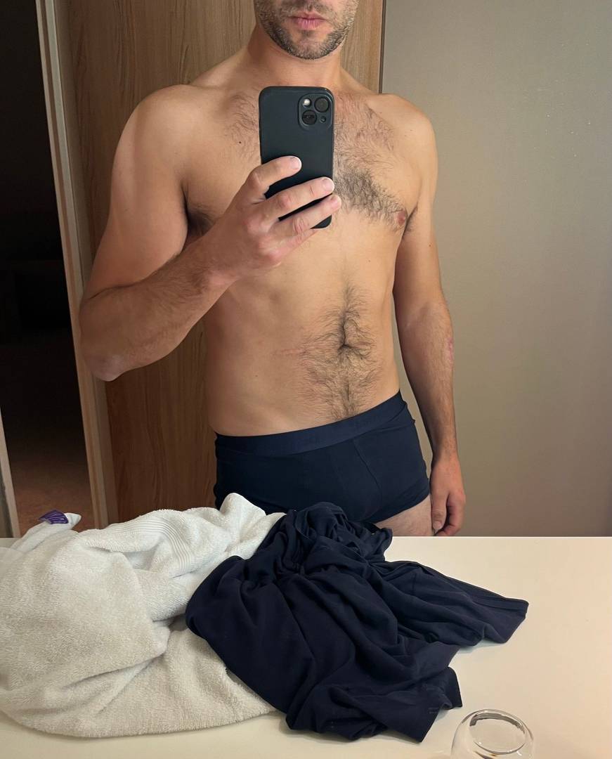 Profil de Ives, 41 ans, Rencontre gay à Trogen (Appenzell Rhodes-Extérieures)