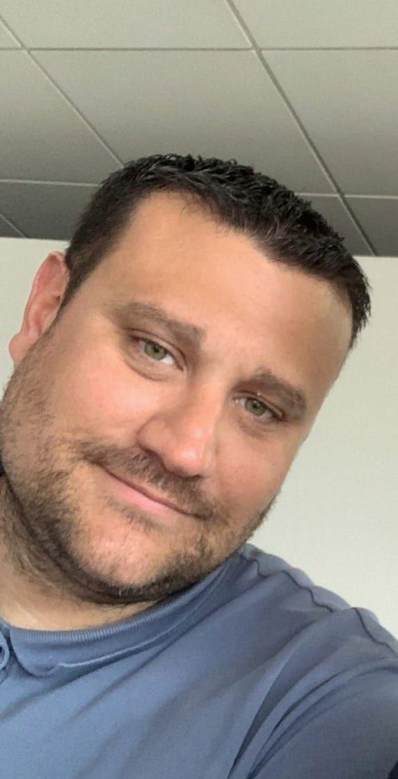 Profil de Isack, 29 ans, Rencontre gay à Vernier (Genève)