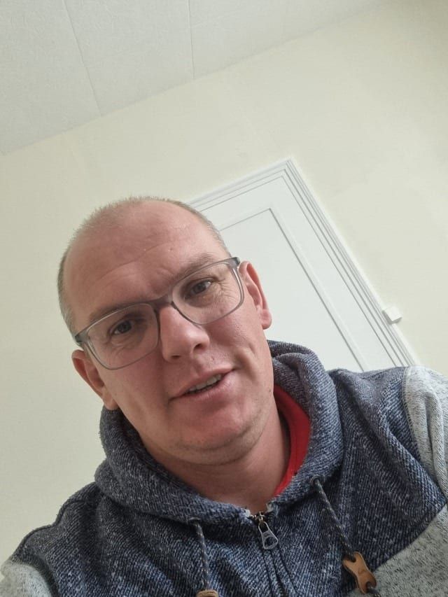 Marvyn - Rencontre gay à Wolfisberg Profil de Marvyn, 39 ans, Rencontre gay à Wolfisberg (Berne)