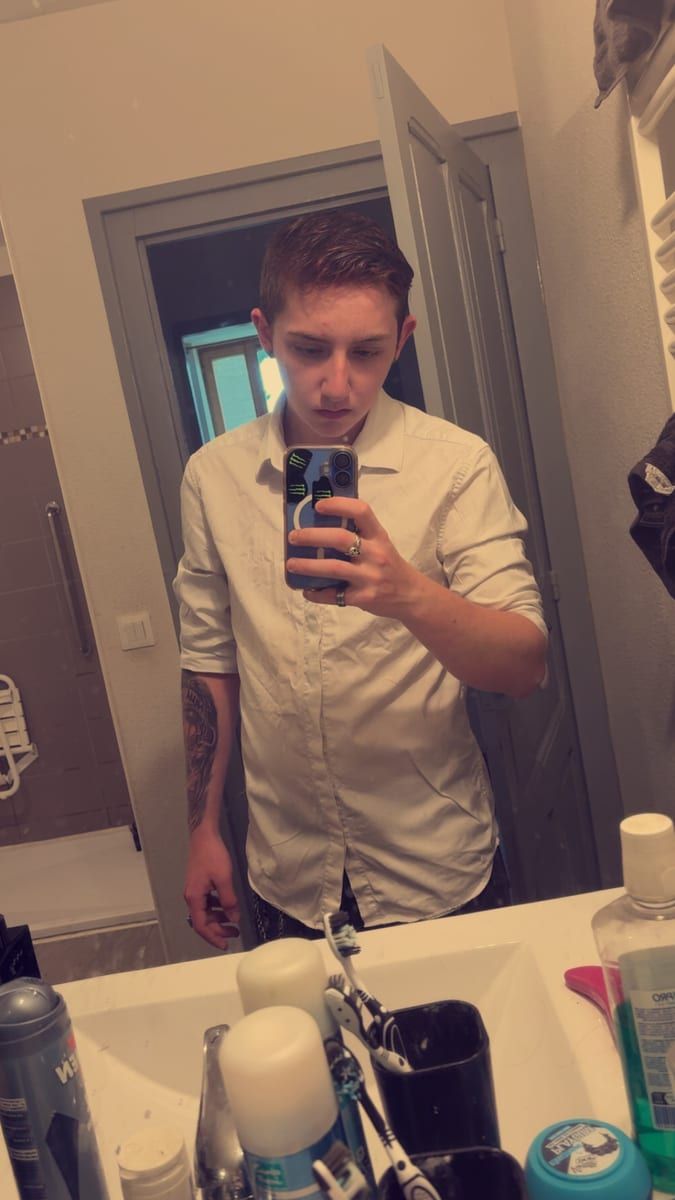 Profil de Ianis, 33 ans, Rencontre gay à Weite (Saint-Gall)