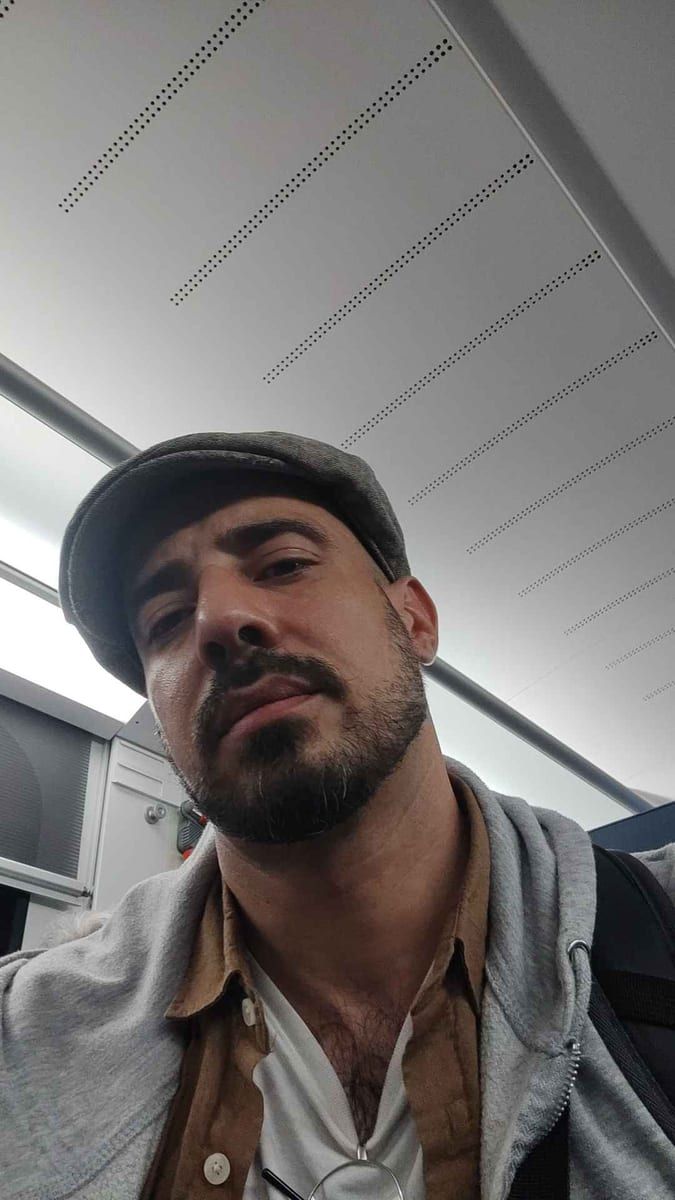 Profil de Jaad, 30 ans, Rencontre gay à Ursins (Vaud)