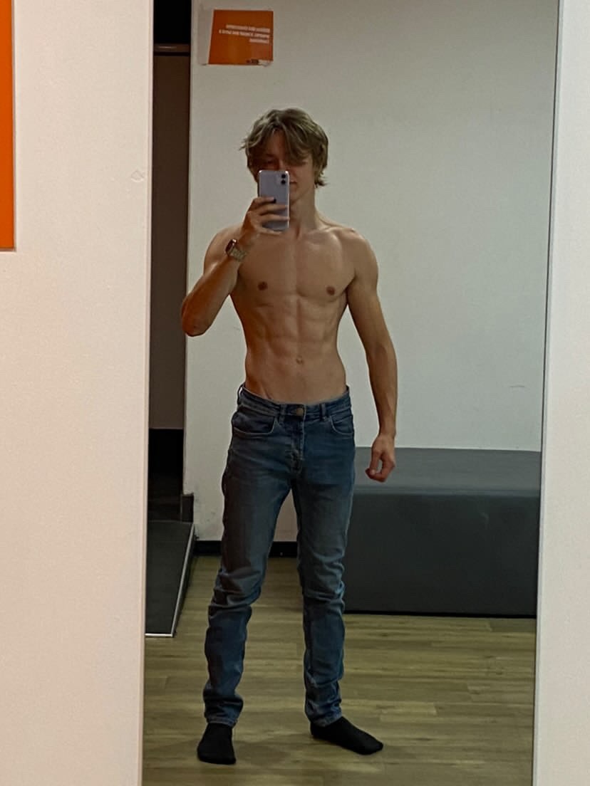 Profil de Maksen, 33 ans, Rencontre gay à Esmonts (Fribourg)