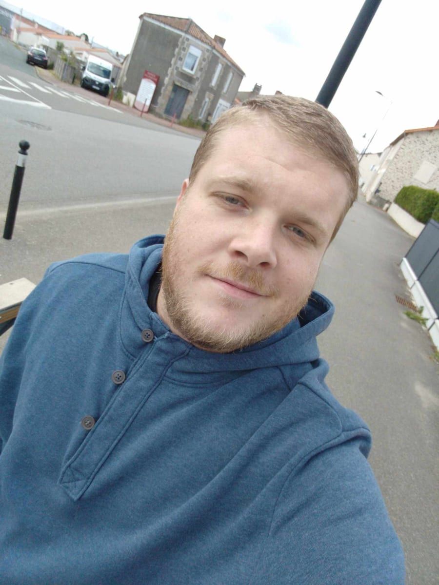 Haitam - Rencontre gay à Rueun Profil de Haitam, 26 ans, Rencontre gay à Rueun (Grisons)