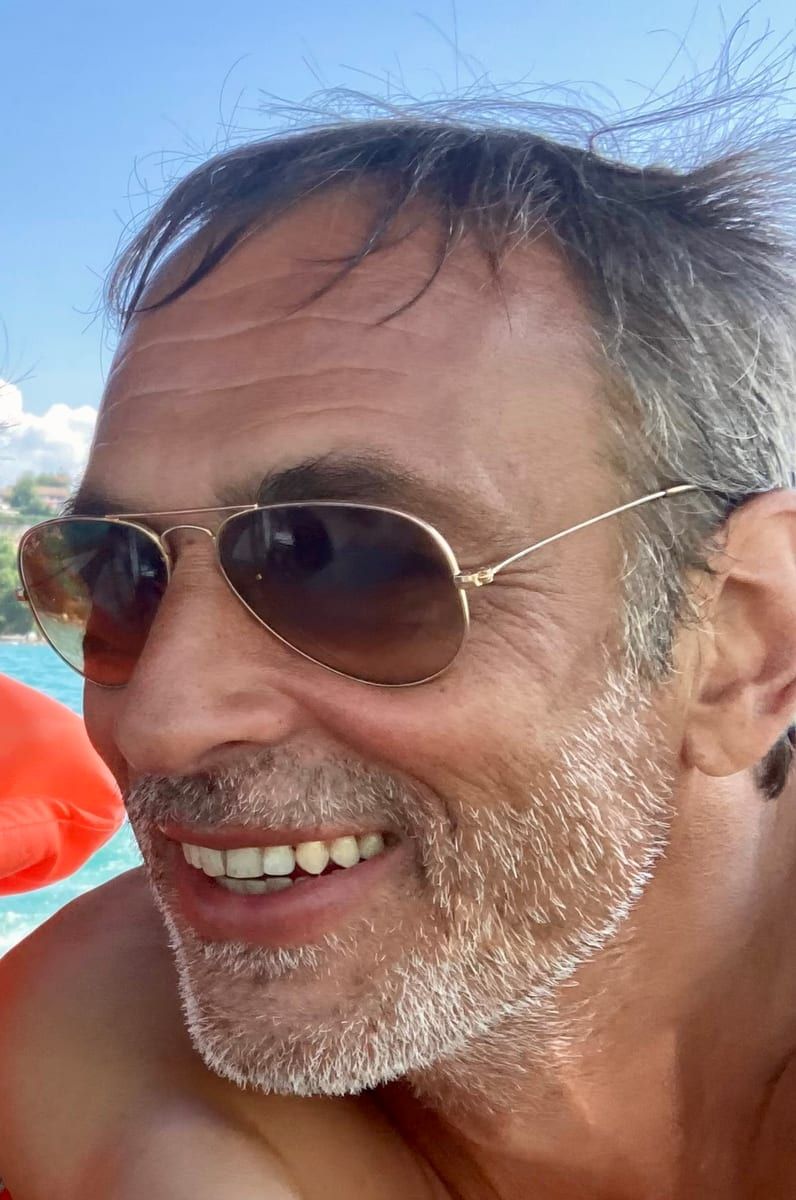 Profil de Ilam, 23 ans, Rencontre gay à Vezio (Tessin)