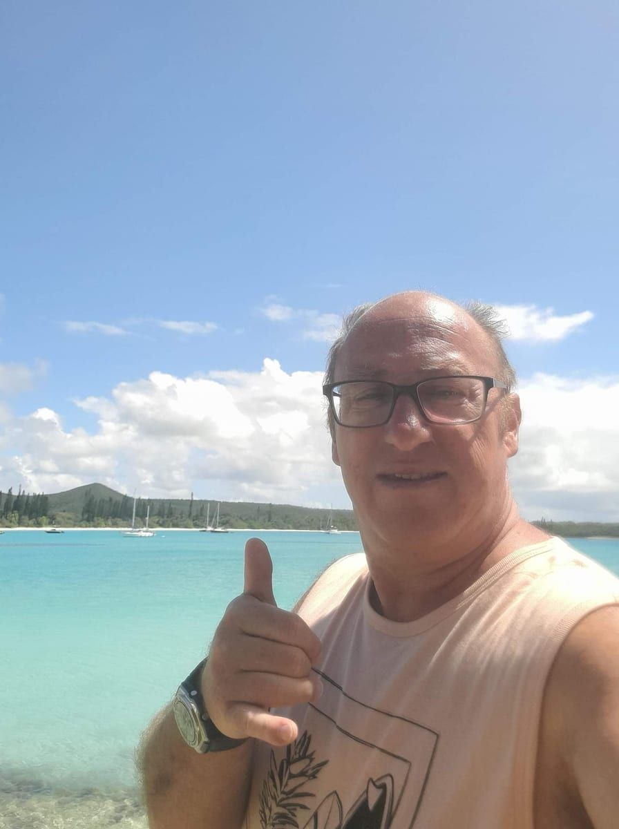 Azdine - Rencontre gay à Vendlincourt Profil de Azdine, 43 ans, Rencontre gay à Vendlincourt (Jura)