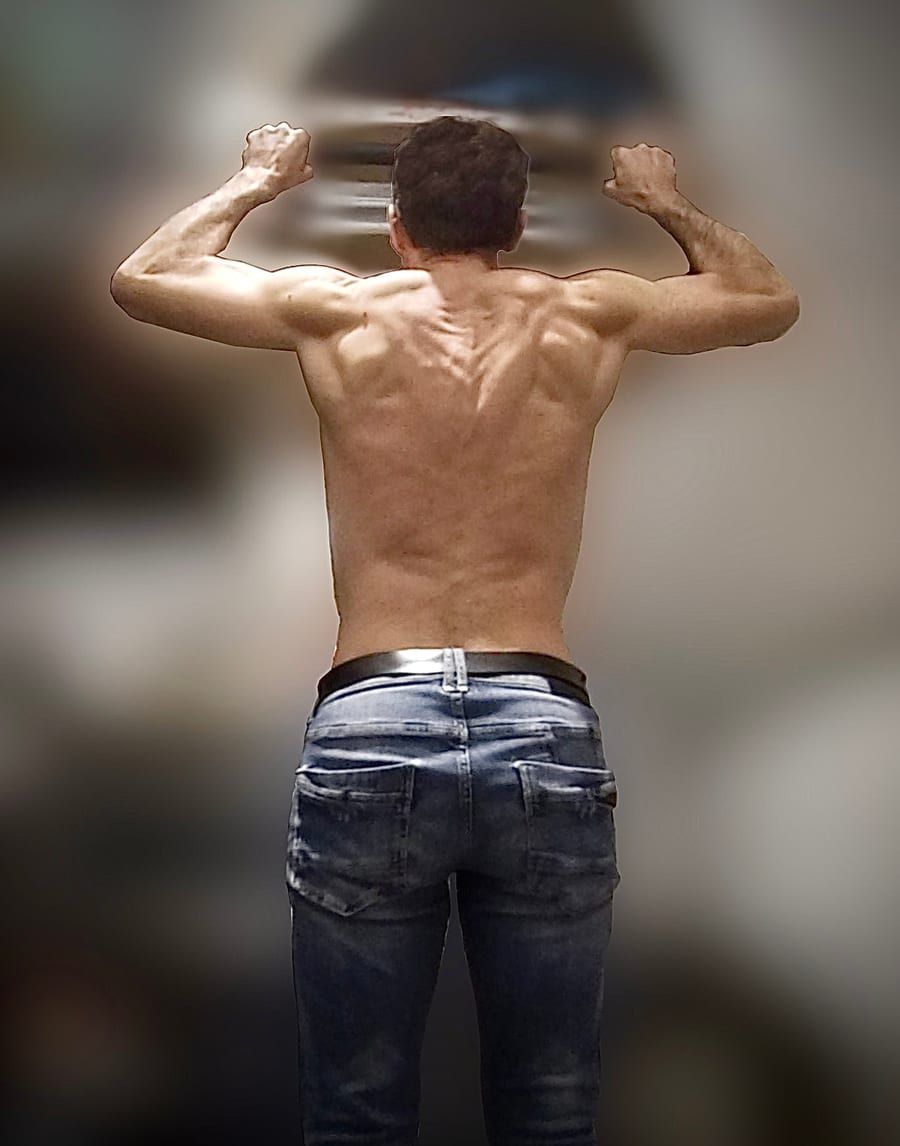 Profil de Iskandar, 33 ans, Rencontre gay à Wallenwil (Thurgovie)