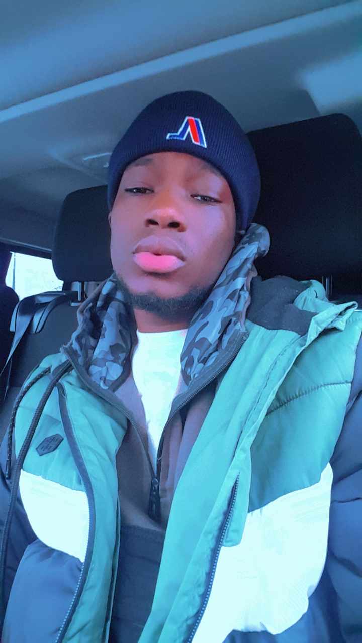 Profil de Radhouane, 25 ans, Rencontre gay à St. Niklausen LU (Lucerne)