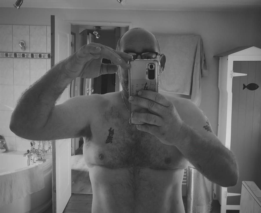 Profil de Foued, 39 ans, Rencontre gay à Wittinsburg (Bâle-Campagne)
