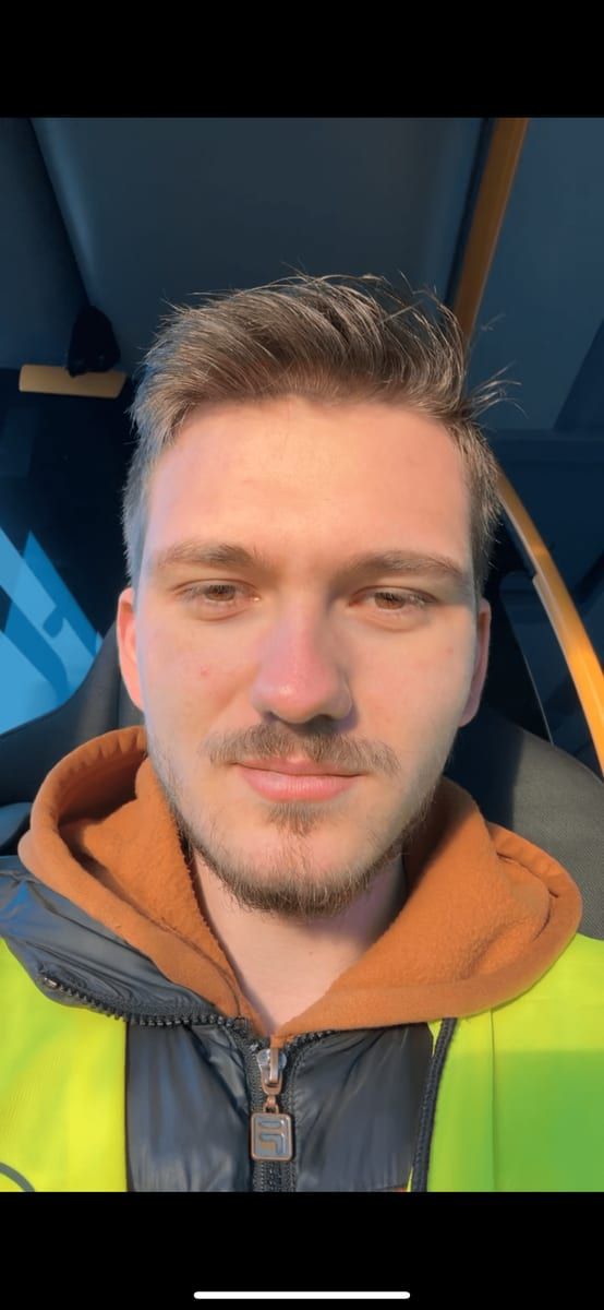 Profil de Hayati, 24 ans, Rencontre gay à Sennwald (Saint-Gall)
