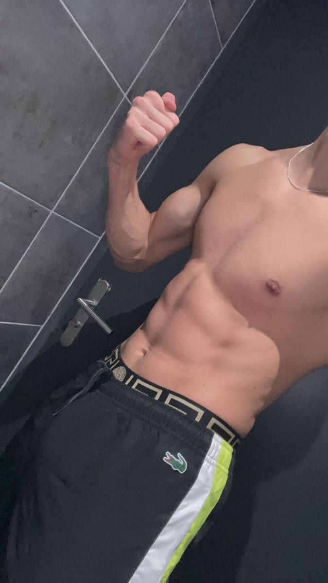 Profil de Hemerick, 33 ans, Rencontre gay à Urnerboden (Uri)