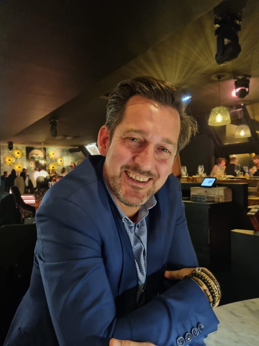 Profil de Naor, 39 ans, Rencontre gay à Bristen (Uri)