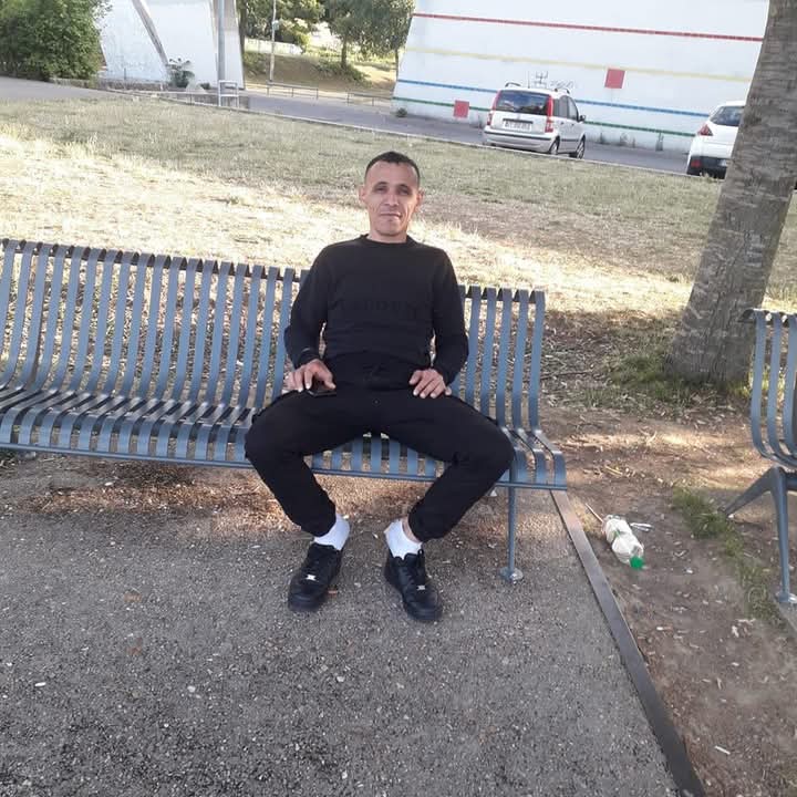Pierre-gabriel - Rencontre gay à Genolier Profil de Pierre-gabriel, 23 ans, Rencontre gay à Genolier (Vaud)