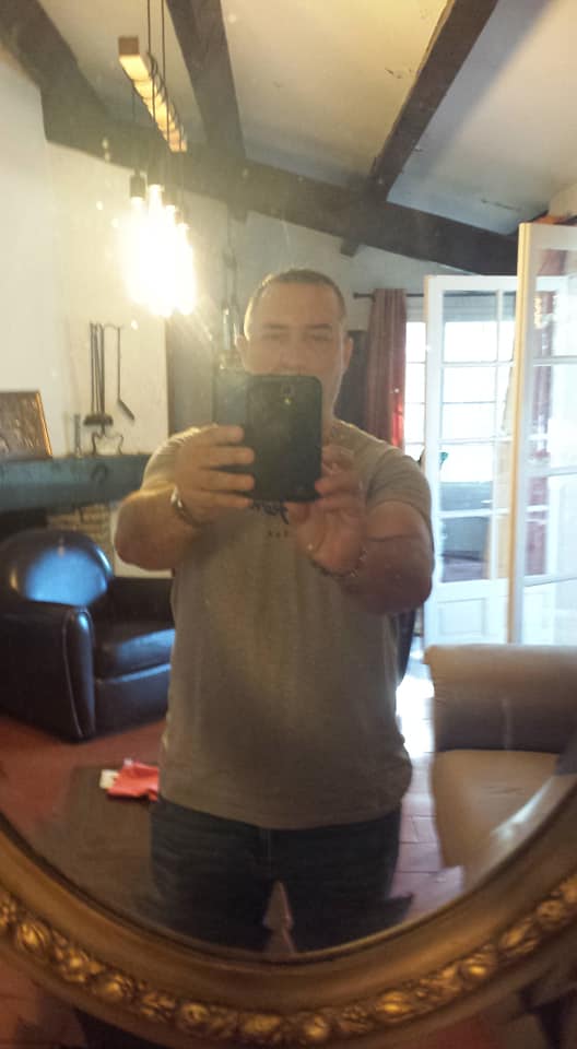 Profil de Chi, 37 ans, Rencontre gay à Therwil (Bâle-Campagne)