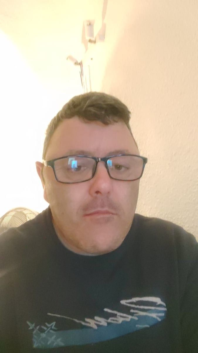 Tilio - Rencontre gay à Ulrichen Profil de Tilio, 27 ans, Rencontre gay à Ulrichen (Valais)