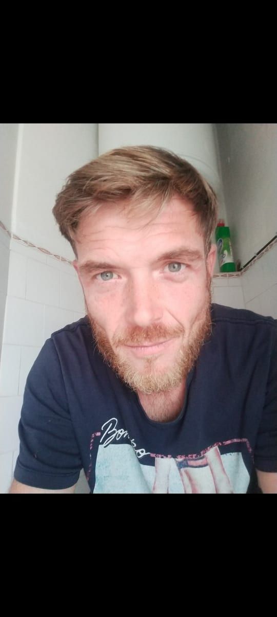 Profil de Timon, 30 ans, Rencontre gay à Spiringen (Uri)