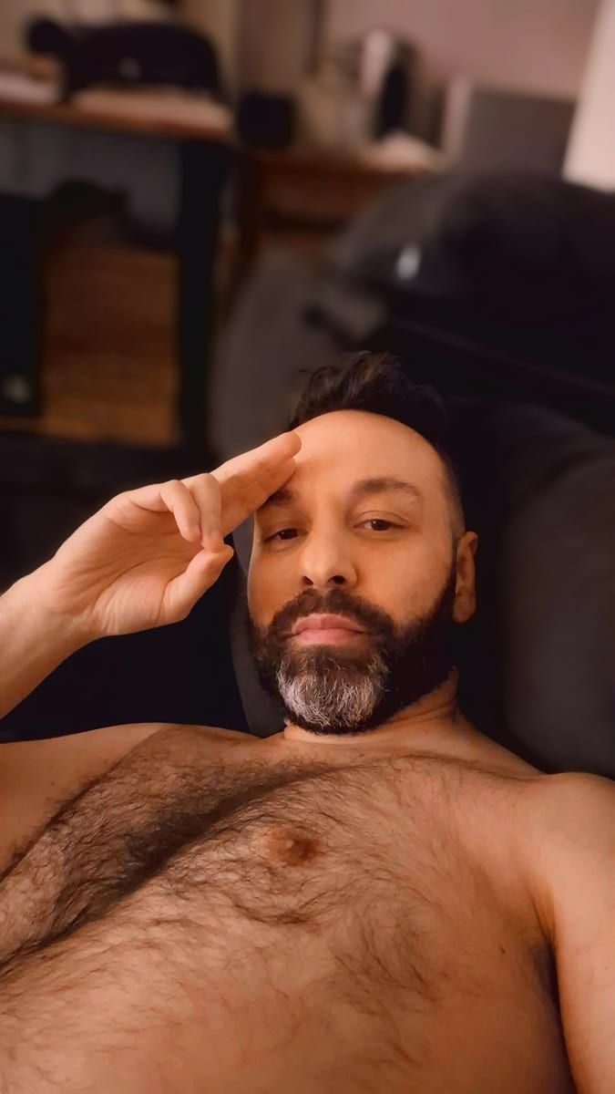 Bekir - Rencontre gay à Murzelen Profil de Bekir, 39 ans, Rencontre gay à Murzelen (Berne)