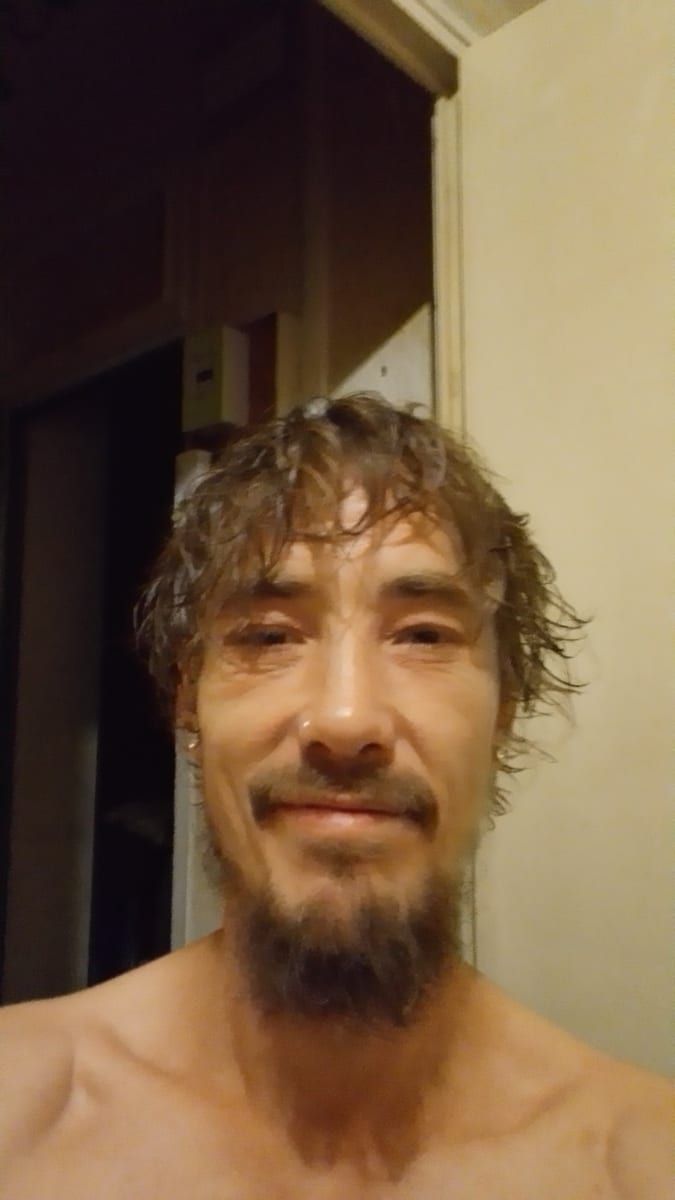 Erminio - Rencontre gay à Tscheppach Profil de Erminio, 44 ans, Rencontre gay à Tscheppach (Soleure)