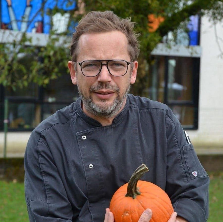 Osmane - Rencontre gay à Herlisberg Profil de Osmane, 39 ans, Rencontre gay à Herlisberg (Lucerne)