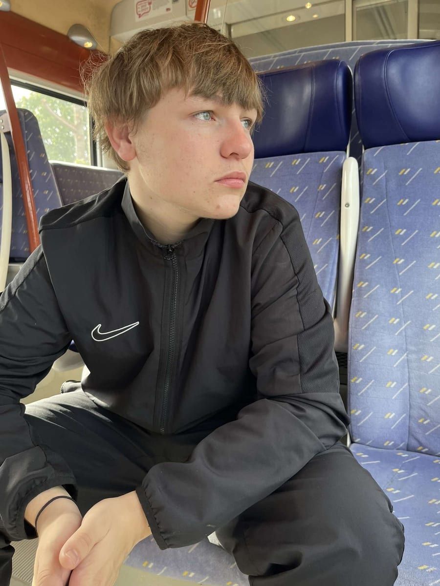 Profil de Gui, 23 ans, Rencontre gay à Wildensbuch (Zurich)