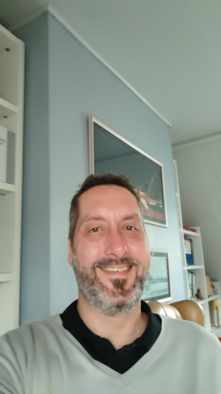 Profil de Yonie, 40 ans, Rencontre gay à Viano (Grisons)