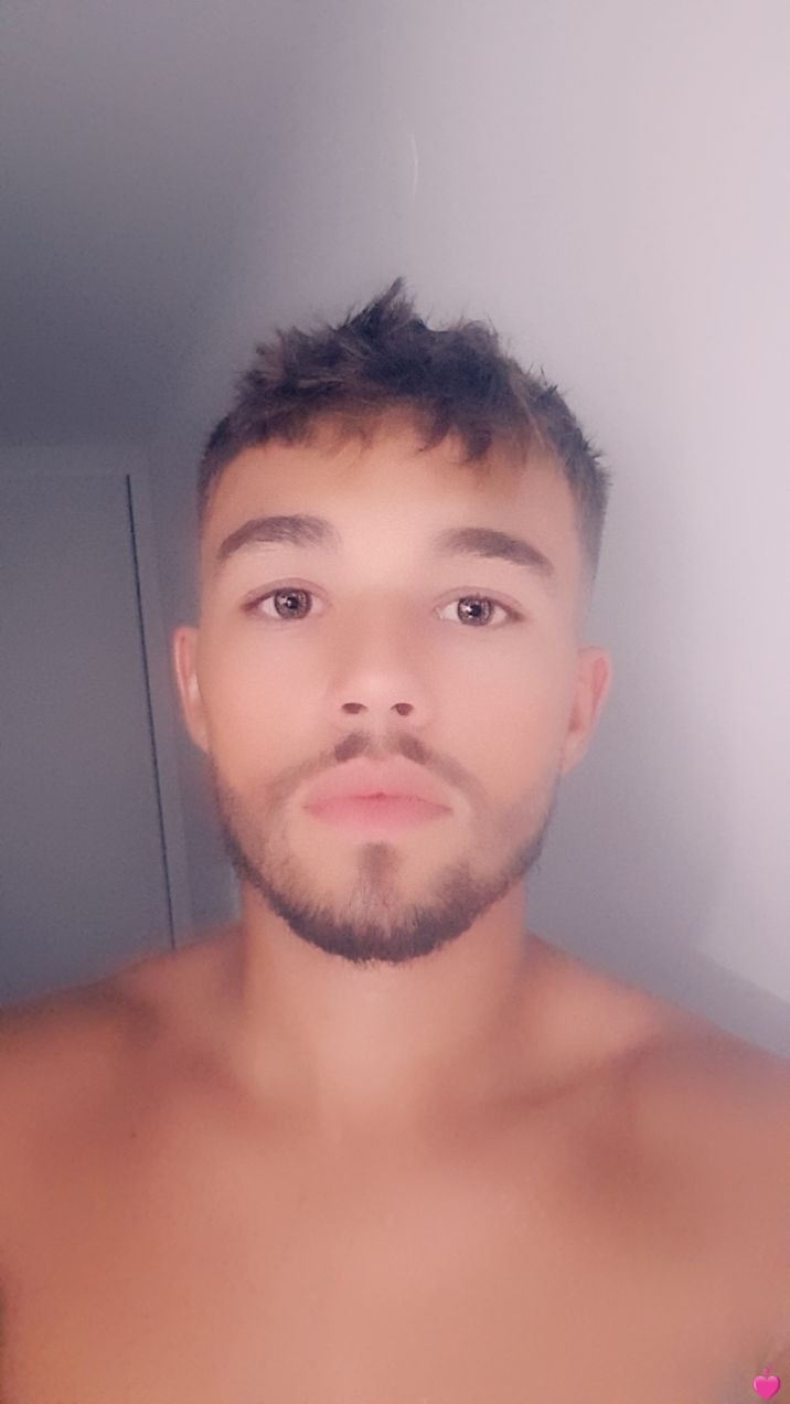 Profil de Mahi, 32 ans, Rencontre gay à Vattiz (Grisons)